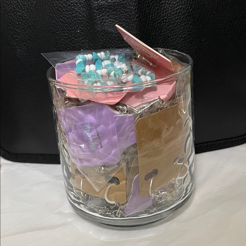 NWT Medium Cup Full of Jewelry! - Picture 8 of 9